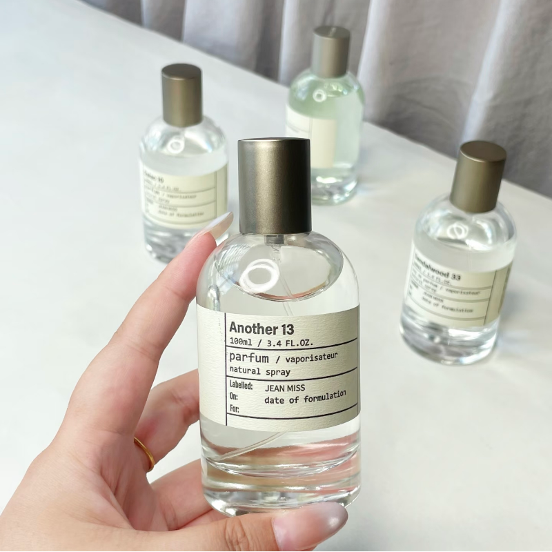 Sandalwood Fresh Fragrance Eau De Toilette Classic Fruity No 2